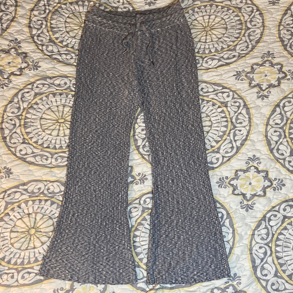 Athleta Revolve Pant Size Large Grey Ribbed